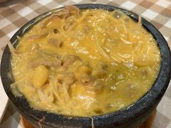 -新大咀港式茶餐厅(宝山万达店)