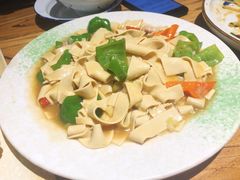 -關東雪东北菜(中庚漫游城店)