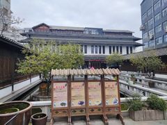 -麒麟小院·老九江菜(安平路店)