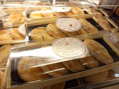 -蜂蝶来饼店(拱北总店)