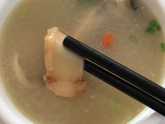 松茸石锅鸡-南渝食府.墨脱石锅松茸鸡