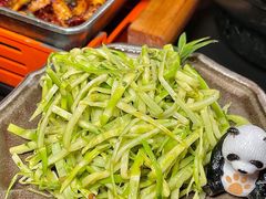 -何师烧烤Pro ·江湖川菜·小龙虾·精酿啤酒(太古里旗舰店)