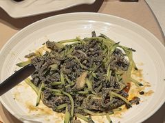 -八府香鸭·啫啫煲(华山路店)