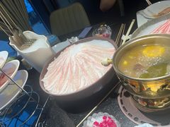 -海鲨湾海鲜会馆(百家湖1912店)