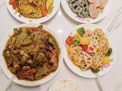 -天鹅到家·保姆月嫂育儿嫂(朝阳店)