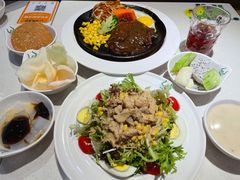 -汤姆家的牛排意面披萨(新城市广场店)
