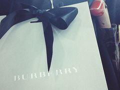 -BURBERRY(上海港汇恒隆广场店)