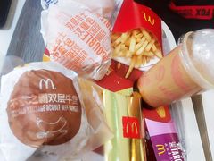 -麦当劳(华融店)