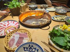 -洱火云南酸菜牛肉火锅(石景山当代商城店)