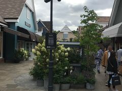 -伦敦比斯特购物村