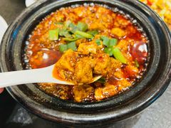 -万重锦·人文川菜馆(骡马市店)