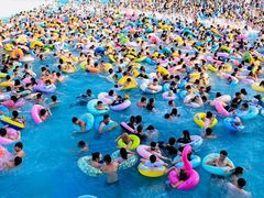 -欢乐水魔方水世界