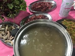 -五洞培记山庄·鲜牛肉火锅