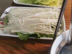 -杨记山珍鸡煲菌汤锅
