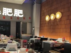 -肥肥虾庄·金牌油焖大虾(汉街SKP店)