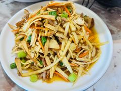 -小乡小镇·传承桐庐土菜·老板亲自烧的菜