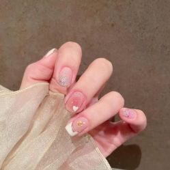 -悦指间美甲美睫