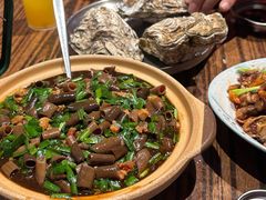-蚝堡海鲜·威海菜·海肠捞饭·烧烤·亚洲吃蚝公司(幸福门店)