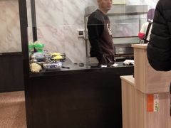 -白翔甜食店