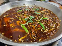 -小饕荟雅安贡椒鱼鲜馆(广福桥店)