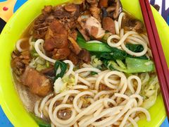 -北大学一食堂
