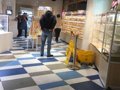-85度C(生甜甜圈研究工坊·上海平凉店)