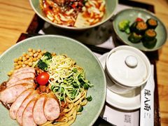 招牌肥肠干拌面-陳八两面家(滨江天街店)