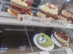 -花花卷卷·鲜食蛋糕(静安久光百货店)