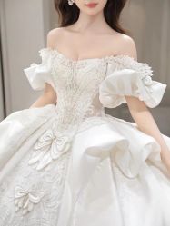 -艺憬婚纱礼服·造型(二七万达店)