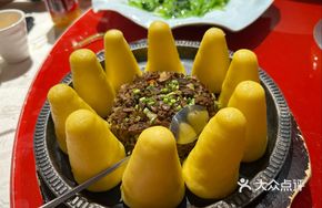 Qiao Family Beef Steamed Corn Dumplings