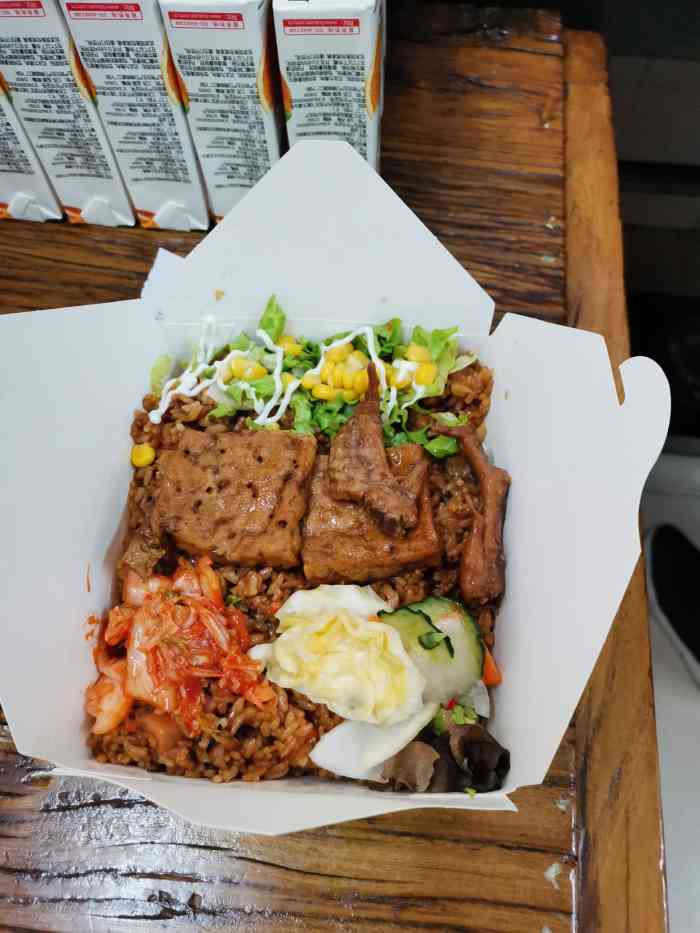 象牙山李大国剁椒焖饭-"真的是乡村爱情李大国开的店,跟李大国炸鸡.