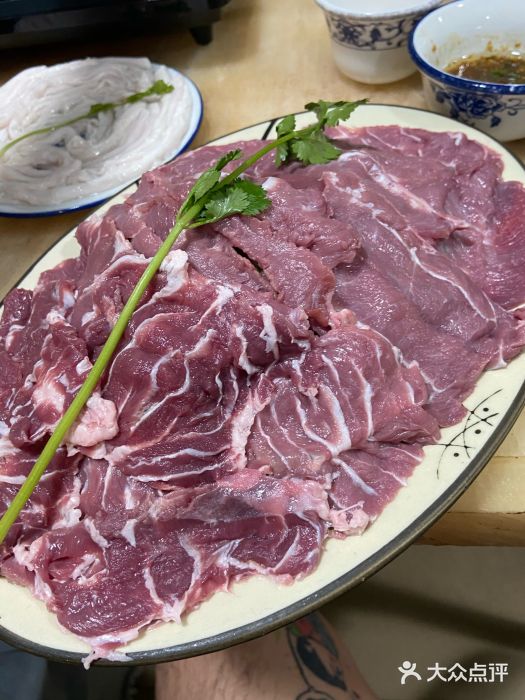 华哥新鲜猪精品美食图片