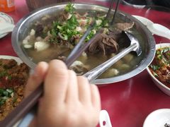 -谢老五跷脚牛肉·非遗传承店