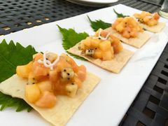 千层酥配果粒三文鱼-梧桐餐厅(泉城路店)