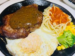 -汤姆家的牛排意面披萨(融创茂店)