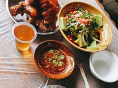 -王万妈卤猪脚(青岩交通路)