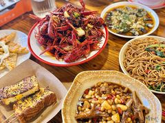 -冶建镜子·老南昌大排档·江西虾王(总店)