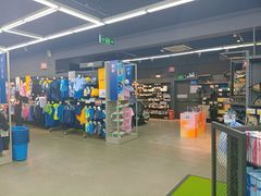 -迪卡侬(莘庄店)