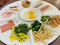 -维笙望湖·天膳源蒙自过桥米线