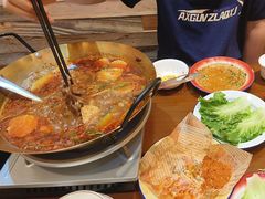 -黔多多贵州地摊火锅(木古地铁站店)