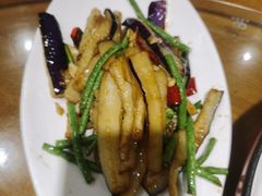 -老长沙湘菜馆(凤凰路店)