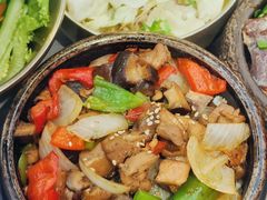 鸡腿肉石锅拌饭-明洞王妃家烤肉(苏州中心星悦汇店)