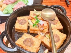 牛肝菌酿豆腐-七色云蔬食(喜邻里店)
