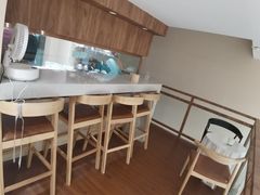 -沁屋面包店(人民东路店)
