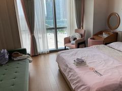 -雪梅月子中心(华侨城店)