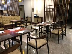 大堂-千滋百味·醉江澜花园餐厅(街道口店)