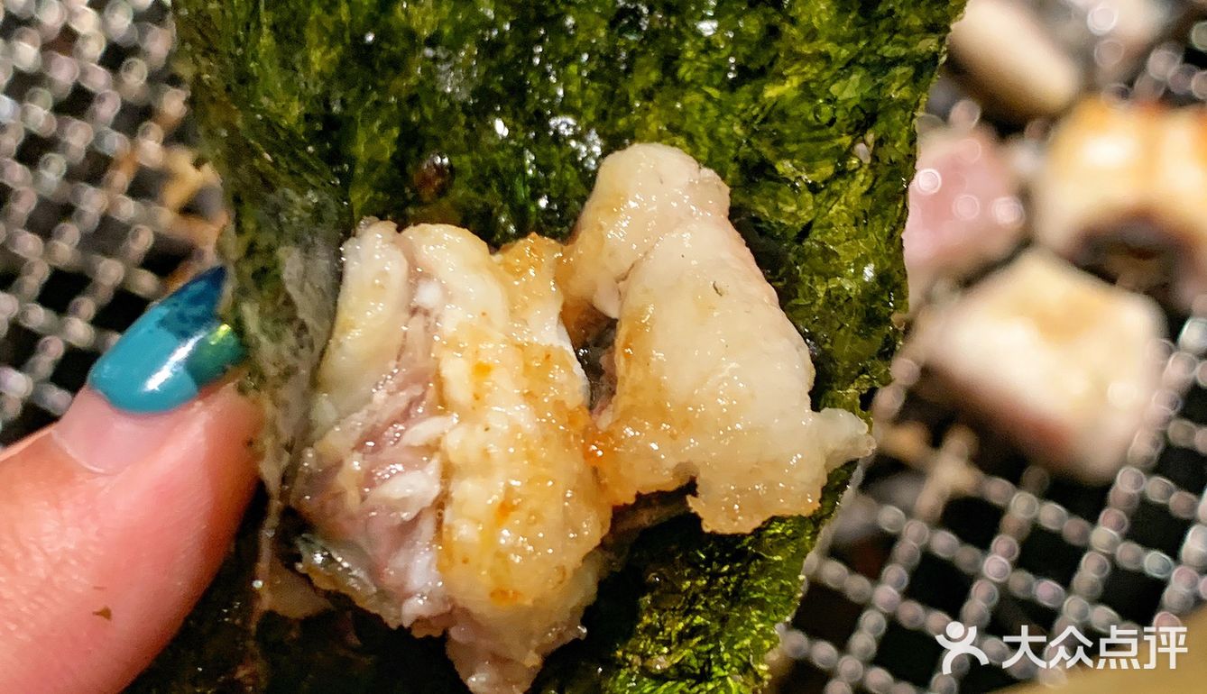 郑州美食｜韩餐届“天花板”🍱烤活鳗鱼好吃晕
