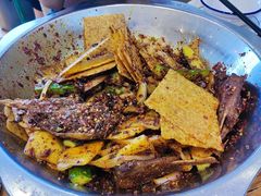 -嘎嘎鸭下巴·爆辣干锅(明教寺店)