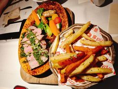 -春树下·树屋花房西餐厅(罍街AS1980店)