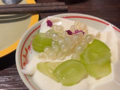 -张翻越·川渝冒菜·武汉黑鸭煲(城北万象城店)